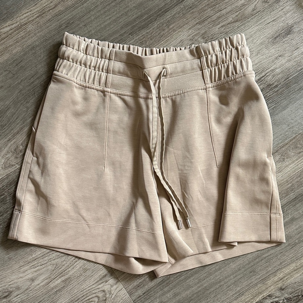 Lululemon Tan Softstreme Shorts